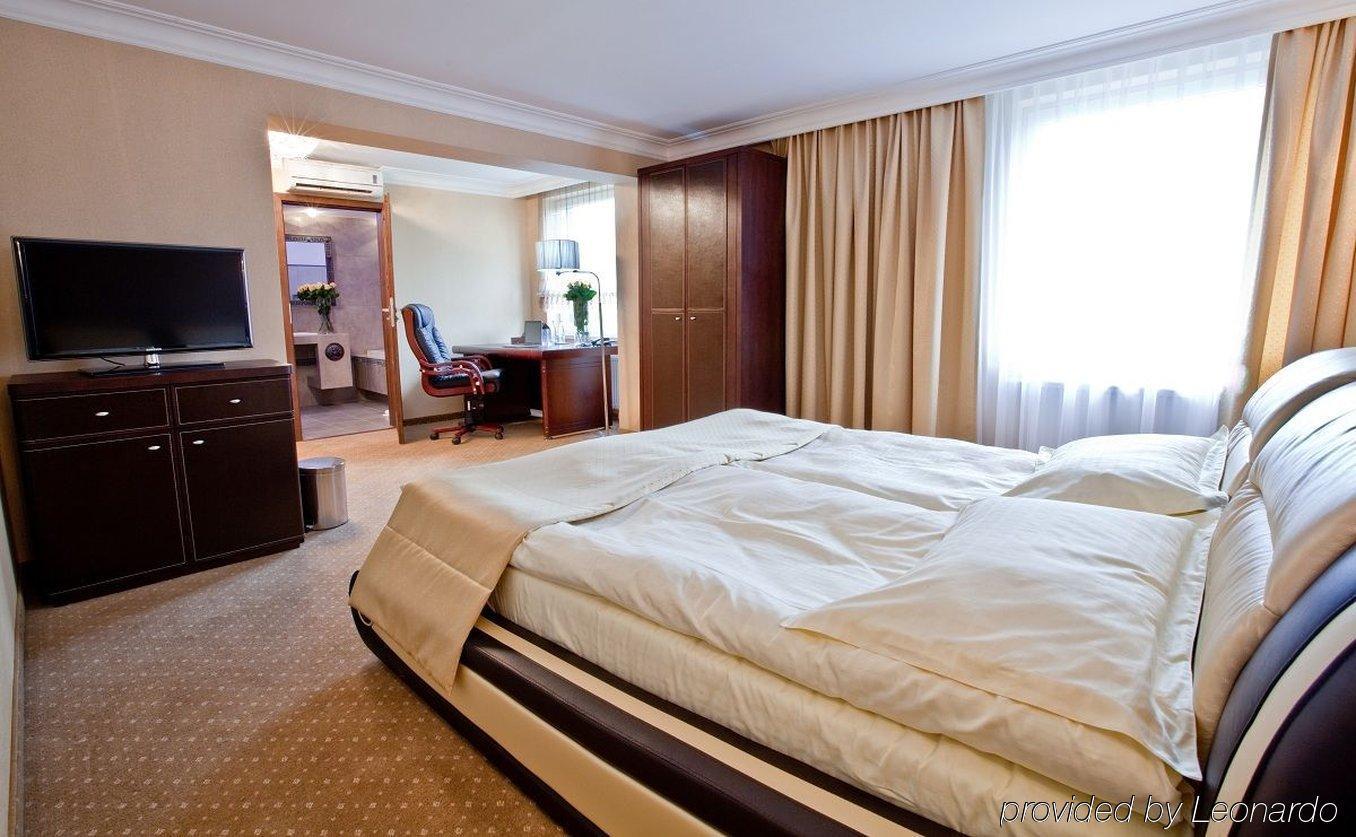 M Hotel Sosnowiec Zimmer foto