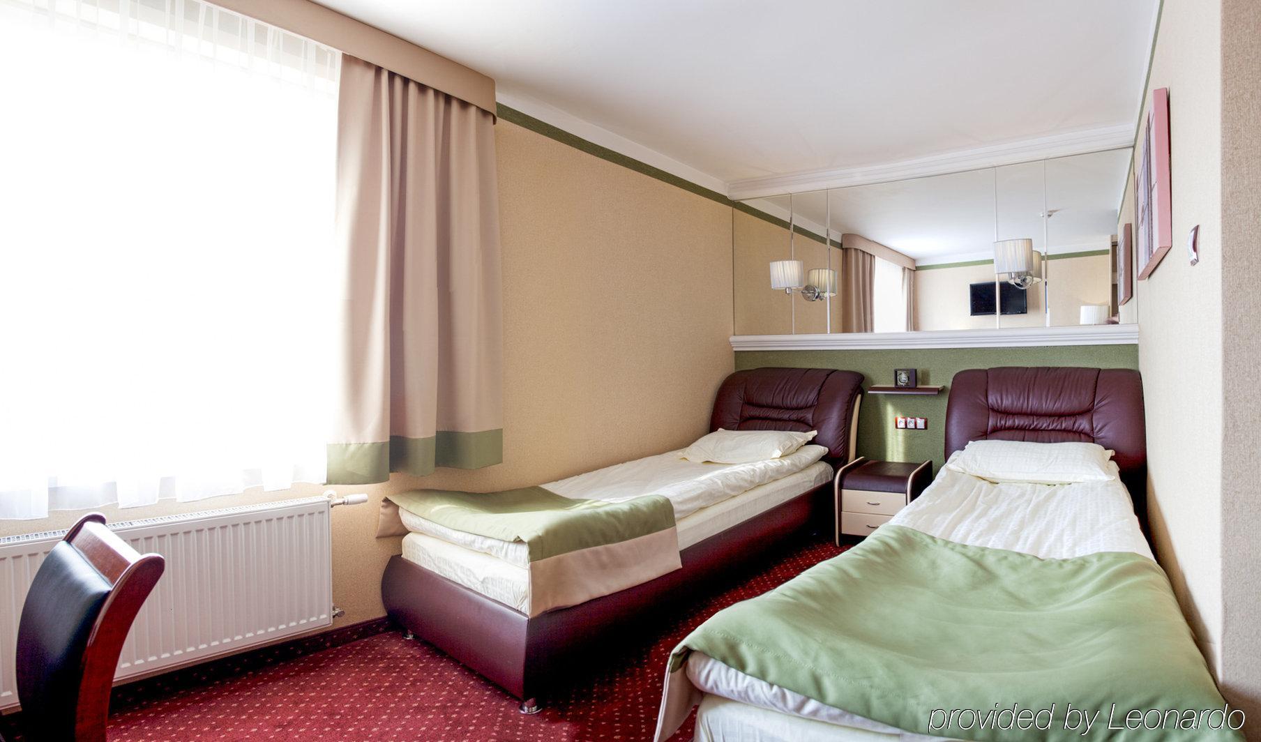 M Hotel Sosnowiec Exterior foto